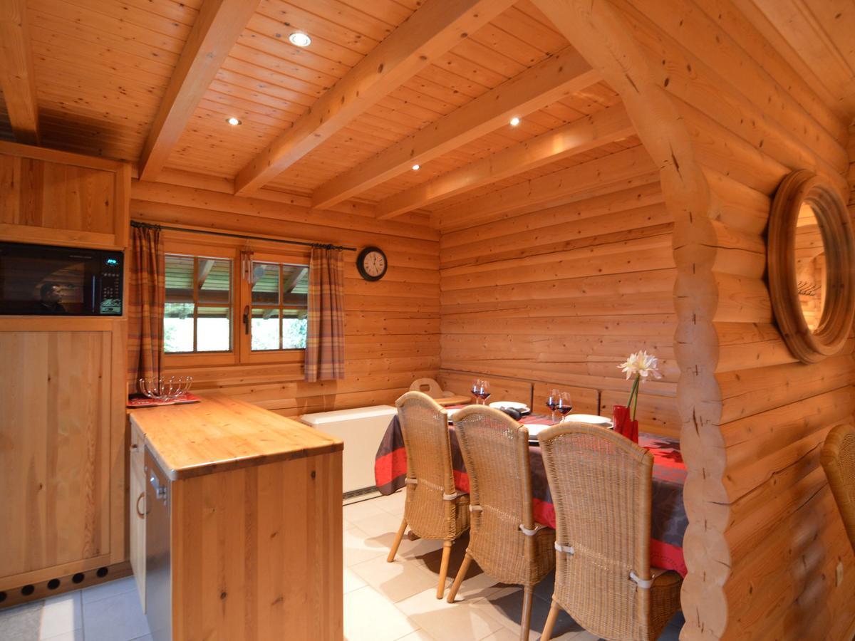 Charming Chalet With Private Garden In Stavelot Hockai Exterior photo